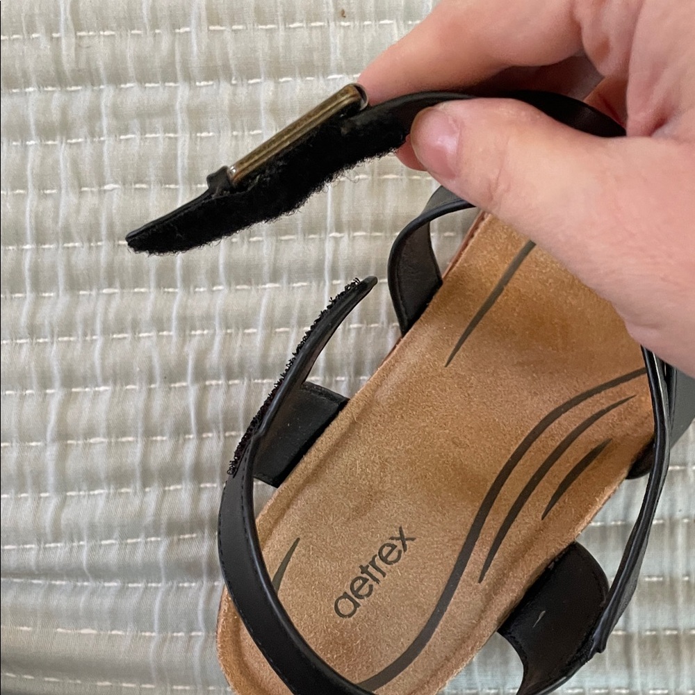 Aetrex Black Leather Low Block Heel Sandals - Picture 6 of 8